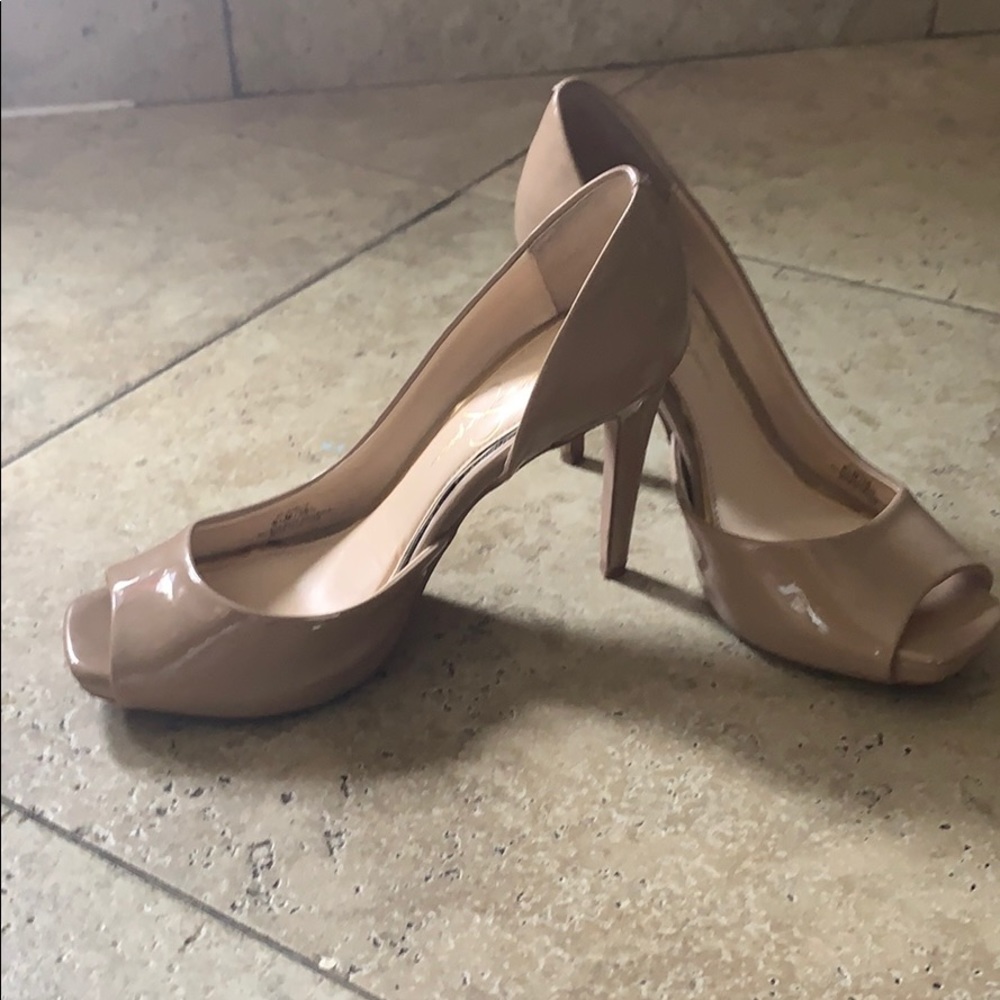 Tan patent leather Jessica Simpson heels